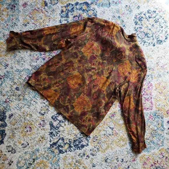 Vintage Evan Picone blouse. - Picture 5 of 16